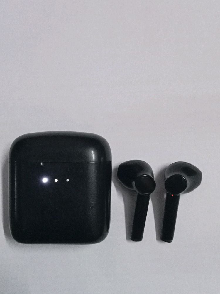 Boat Earbuds Black 🖤 No Flaw