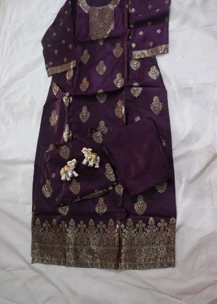 Elegant Purple Kurta Set Never Used Totally New