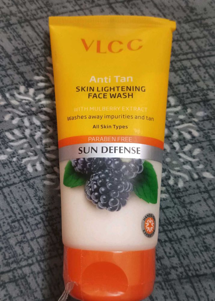 VLCC Anti Tan Face Wash