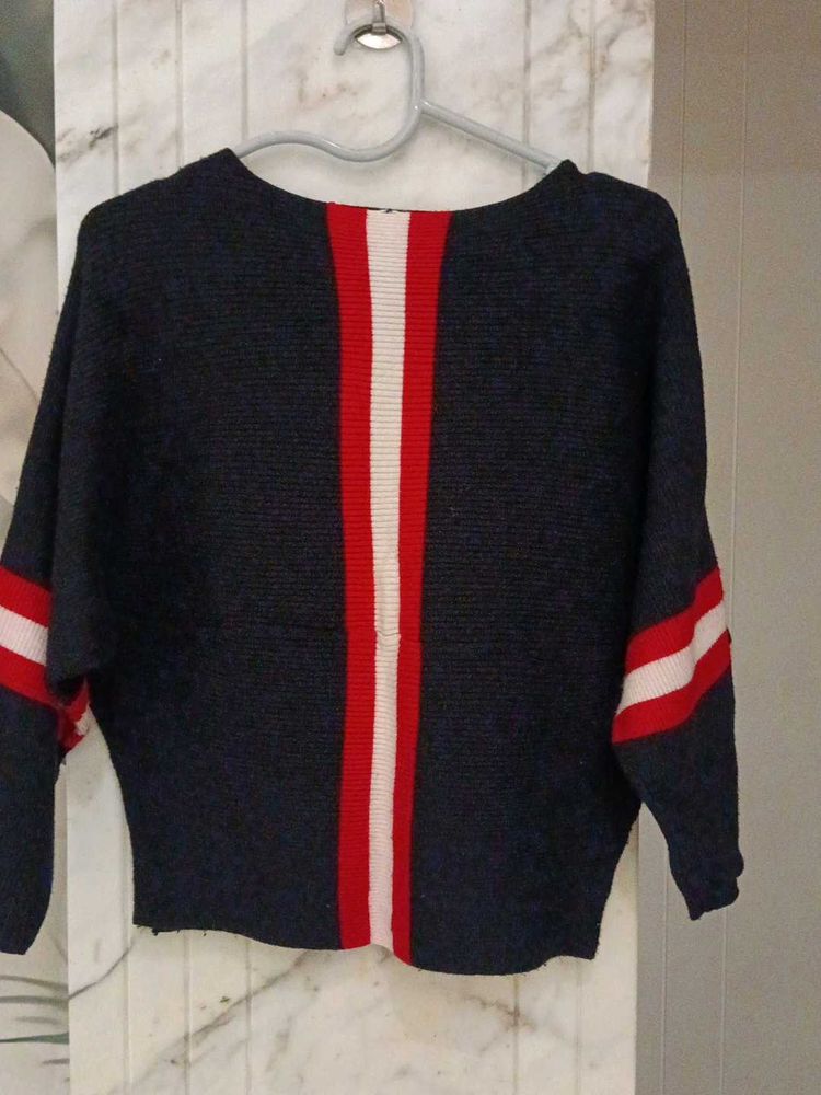 Top Cum Sweater