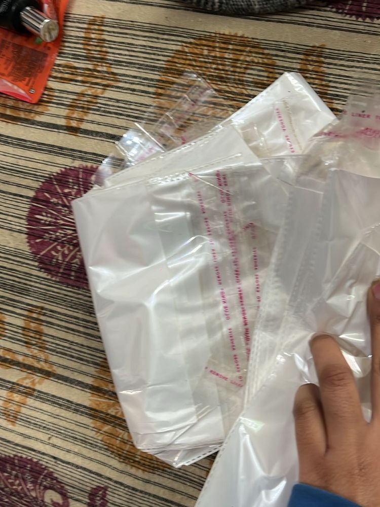 Transparent packing material