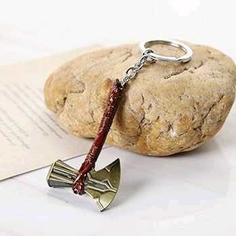 Thor&#39;s Strombreaker Hammer Keychain