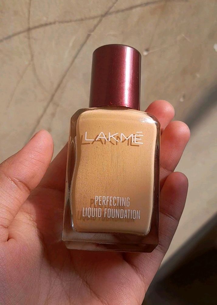Lakme liquid foundation