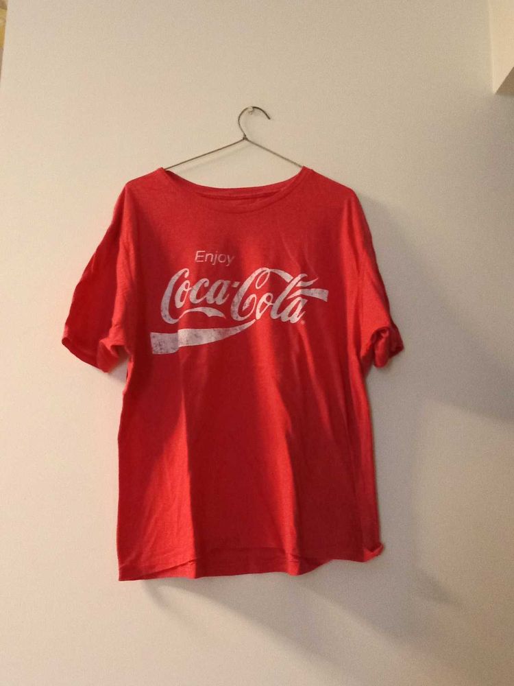 Coca-Cola Graphic Tee