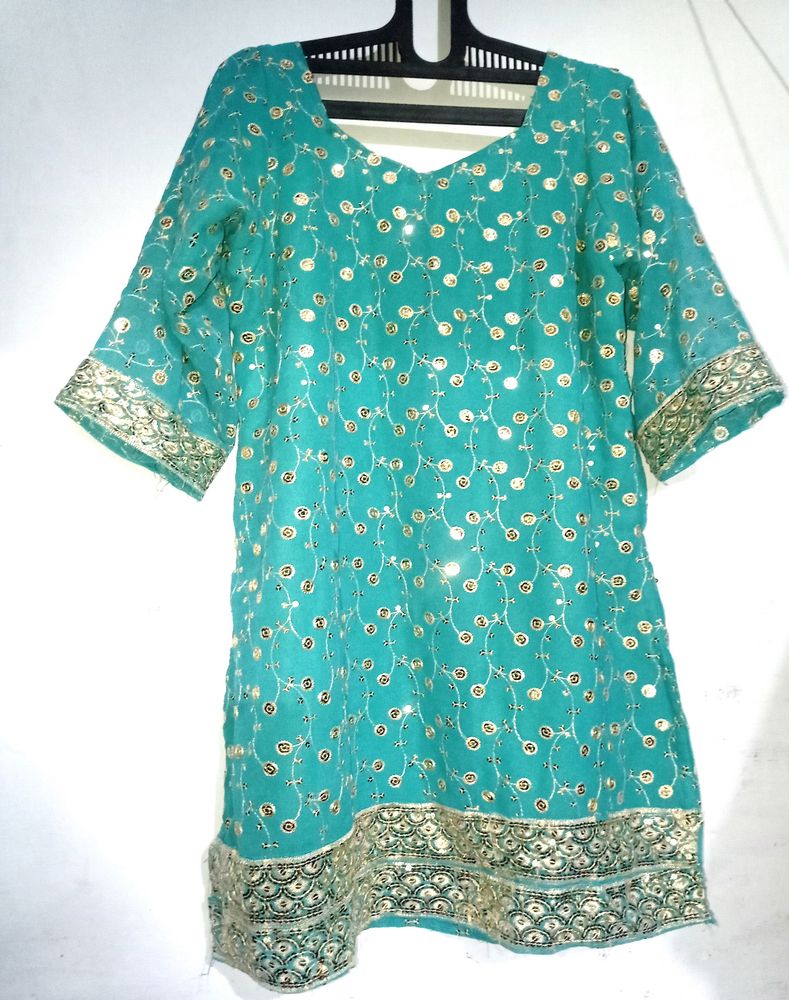 Beautiful Trendy Design Garara Set For Woman