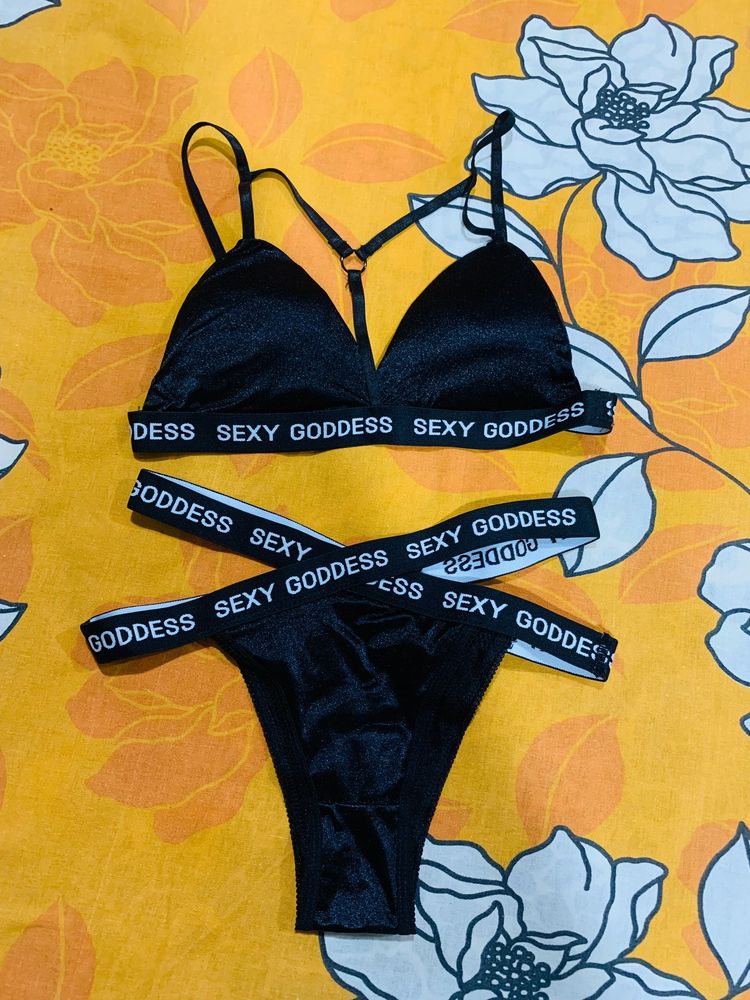 Classy Black Lingerie Set