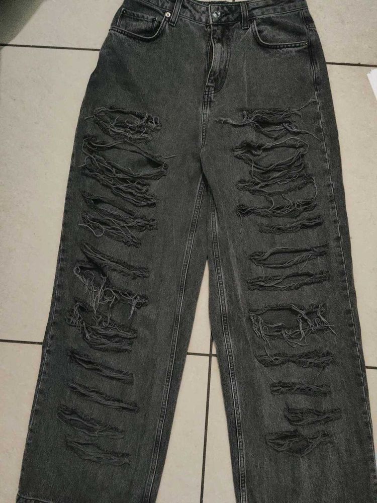 Ripped Black Jeans