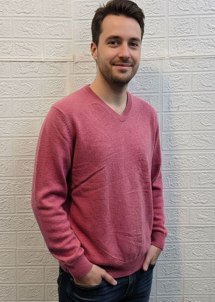 🇯🇵 Uniqlo Imported Sweater