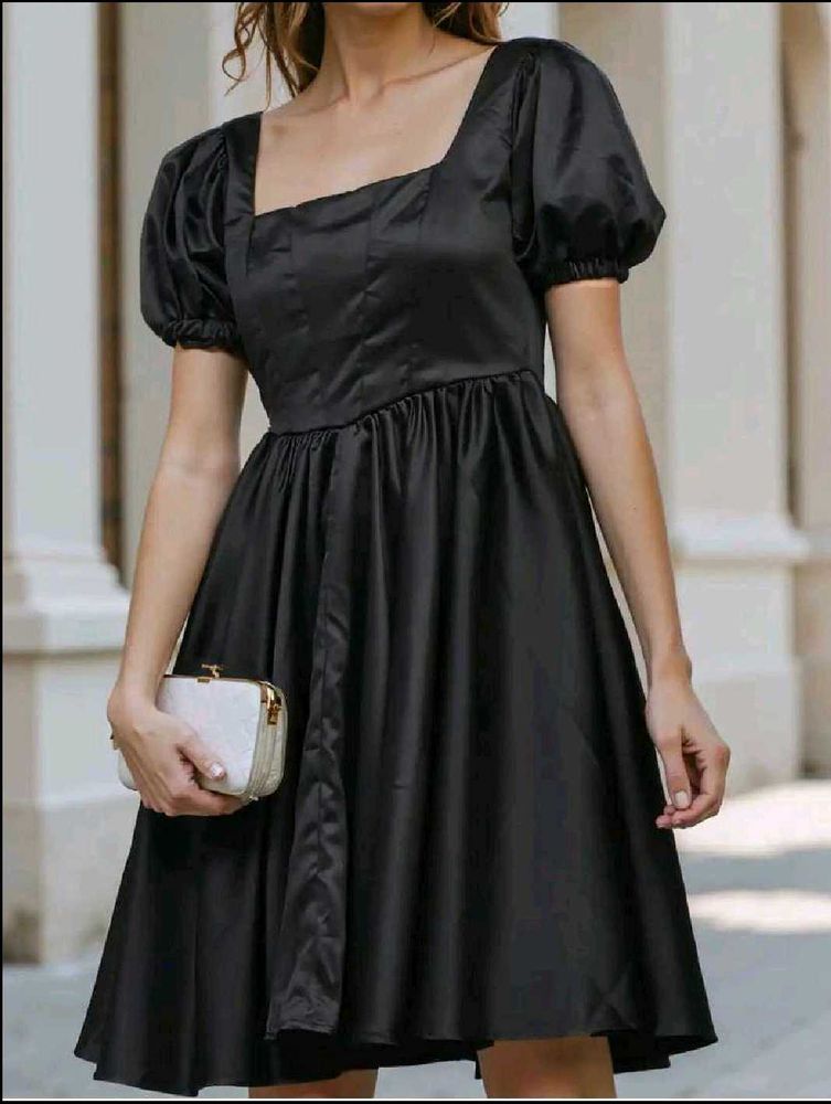 Elegant Black Puff Sleeve Dress