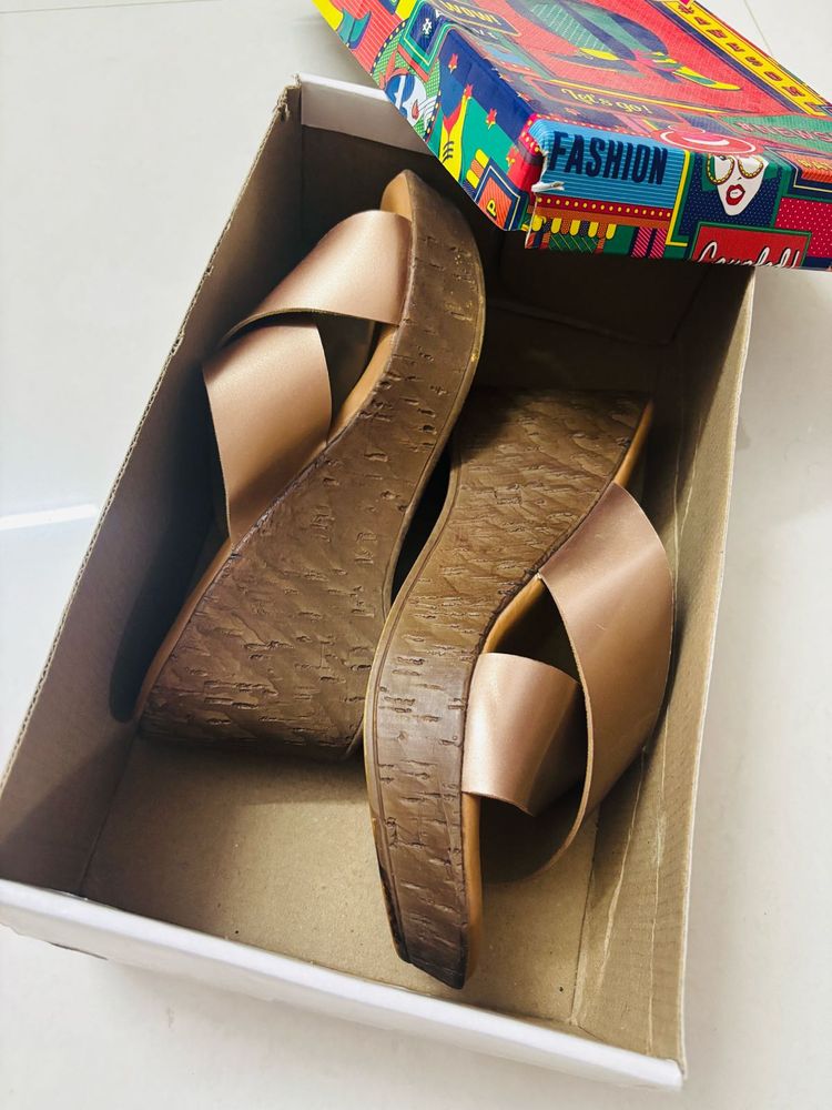 Mochi Wedges Heels