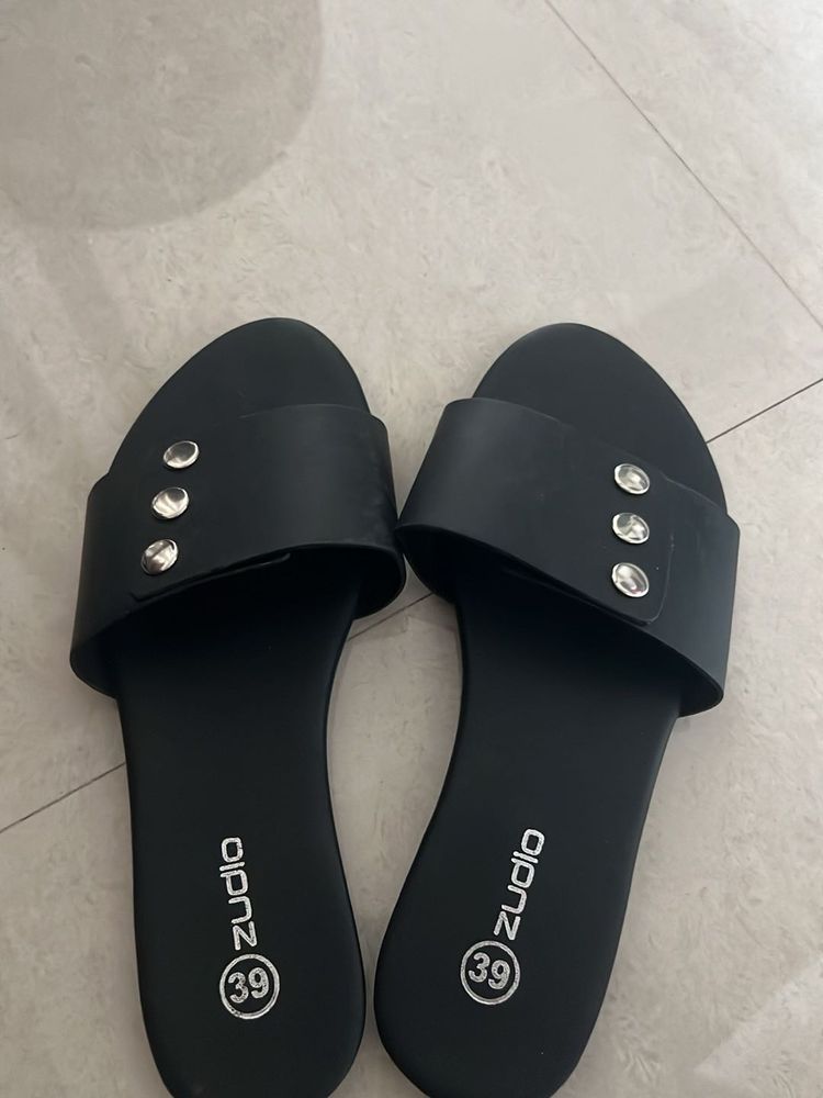 Black Flats