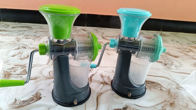 JUICER Machine ( 1 Juicer,1 Handle,1 Jar,1 Glass ) Pack Of 1 Machine