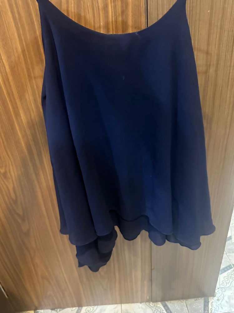 Frill Top