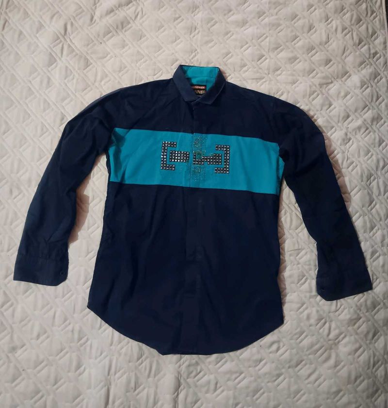 Stylish Navy &amp; Blue Patterned Shirt