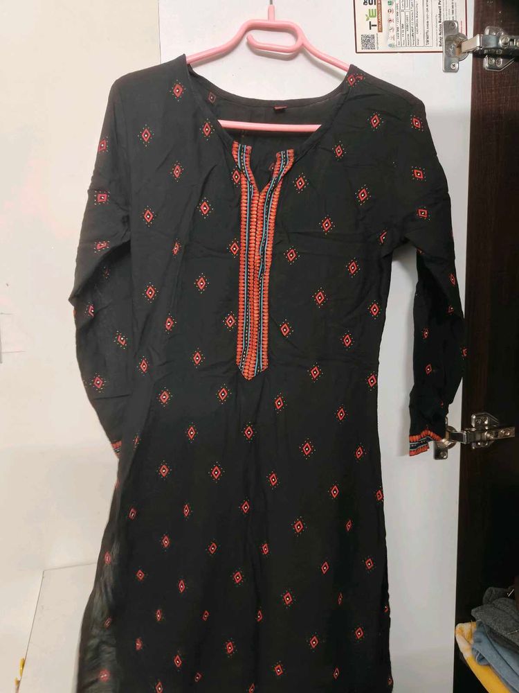 Embroidered Black Kurta