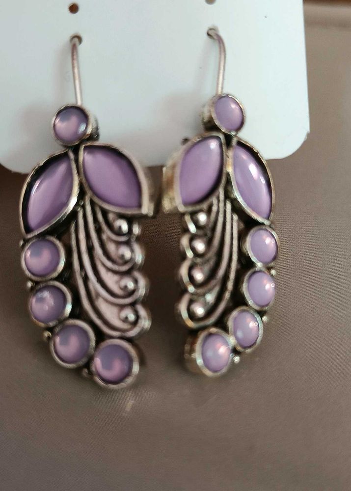 Lilac Stone Detail Earrings