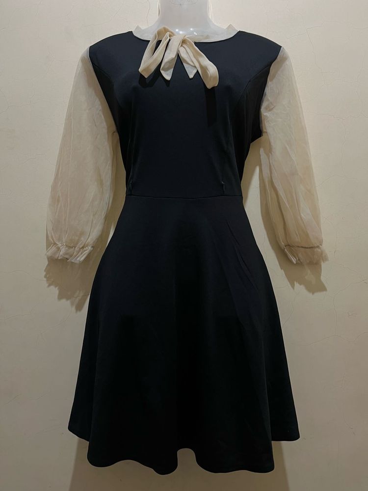 Korean Pintrest Flared Black One Piece❤️