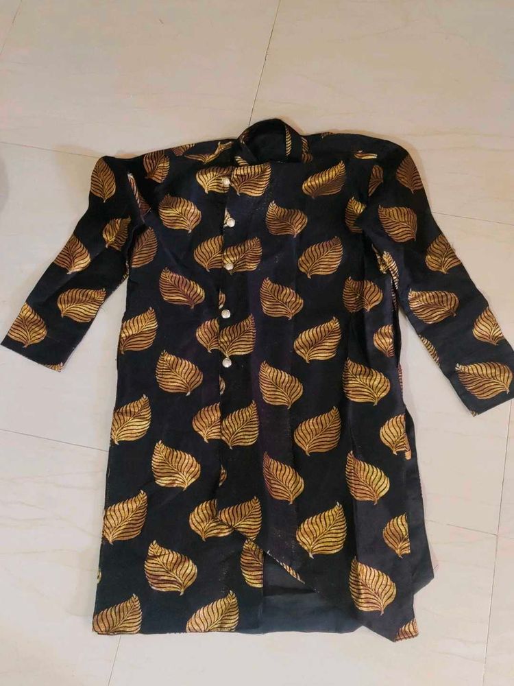 Black Indo Western With Golden Leaves Pattern