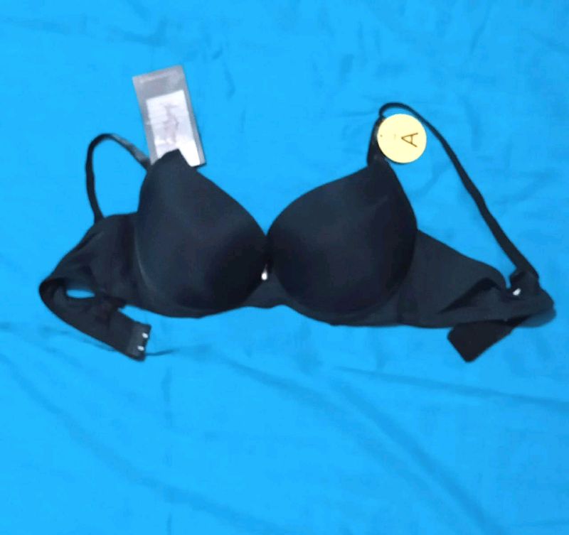 Black Underwire Heavy Pushup Bra