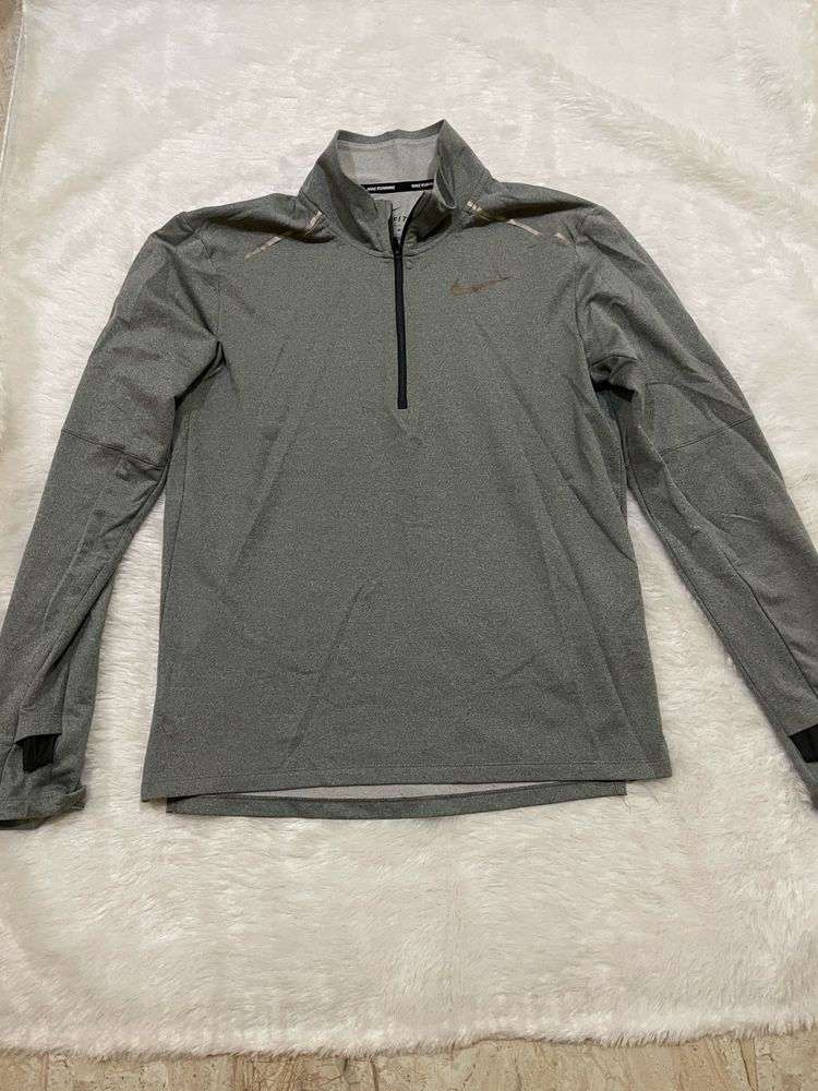 Nike Dri-FIT Full Sleeve Workout Upper