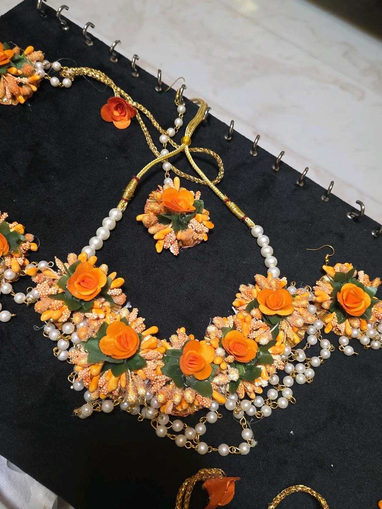 Orange Floral Set