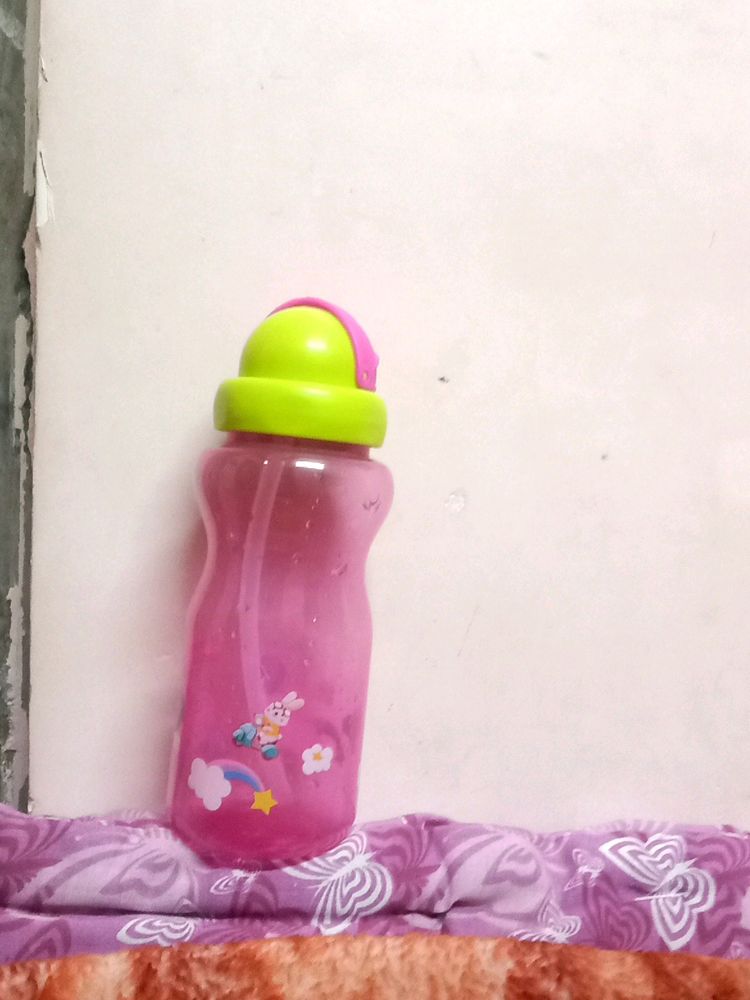 Babyhug Sipper Straw Bottle