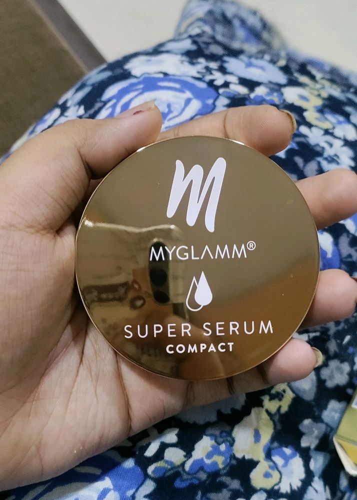 MyGlamm Super Serum Compact