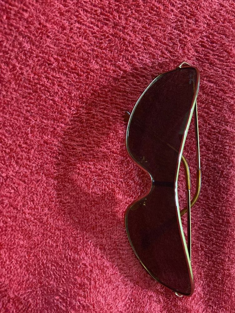 Vintage Unisex RAY BAN AVIATIR SUNGLASSES