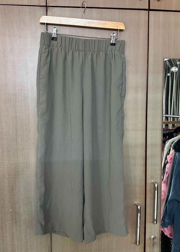 H&amp;M grey trousers