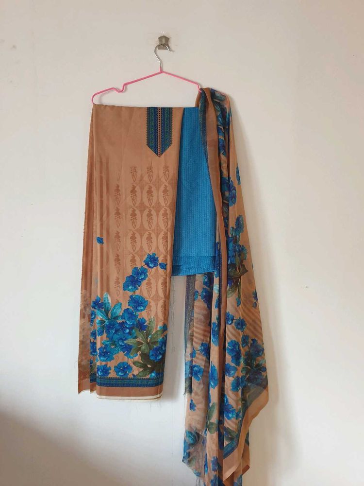 Floral Print Salwar Kameez Suit
