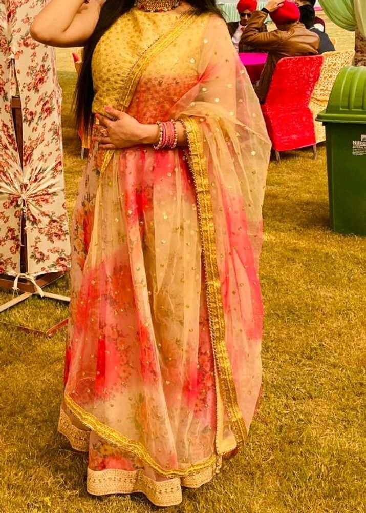 Golden Blouse With Organza Lehnga Without Duptta