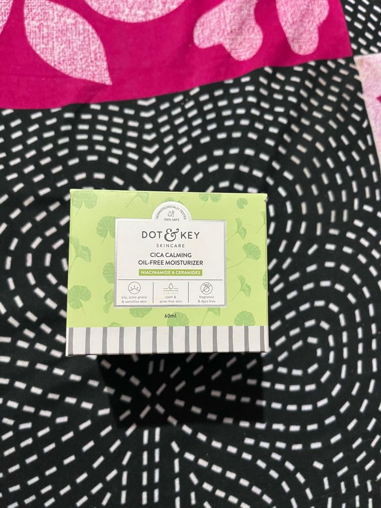 Dot And Key Cica Calming Oil - Free  Moisturiser
