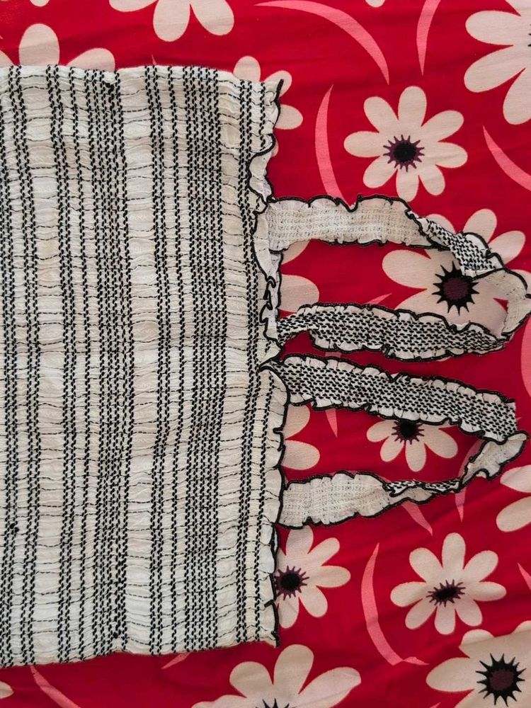 Chic Striped Crop Top