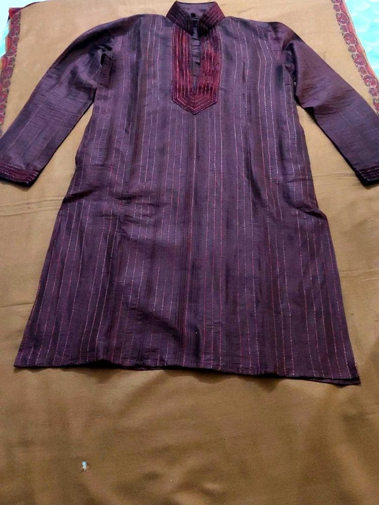 Elegant Maroon Kurta