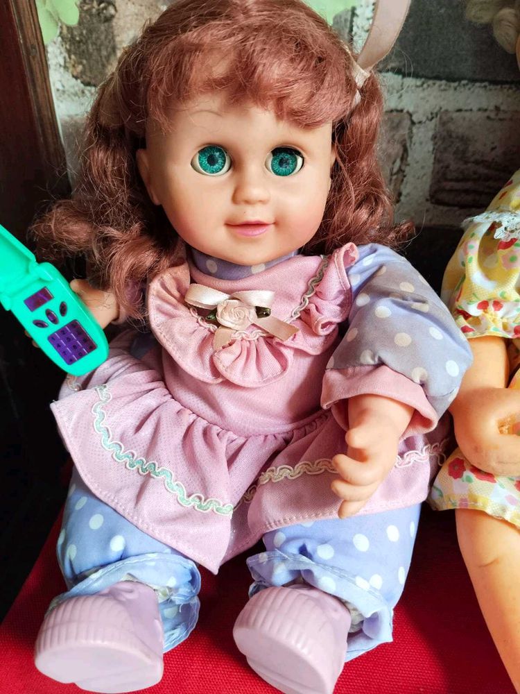 Used Beautiful 😍 Doll Not Working