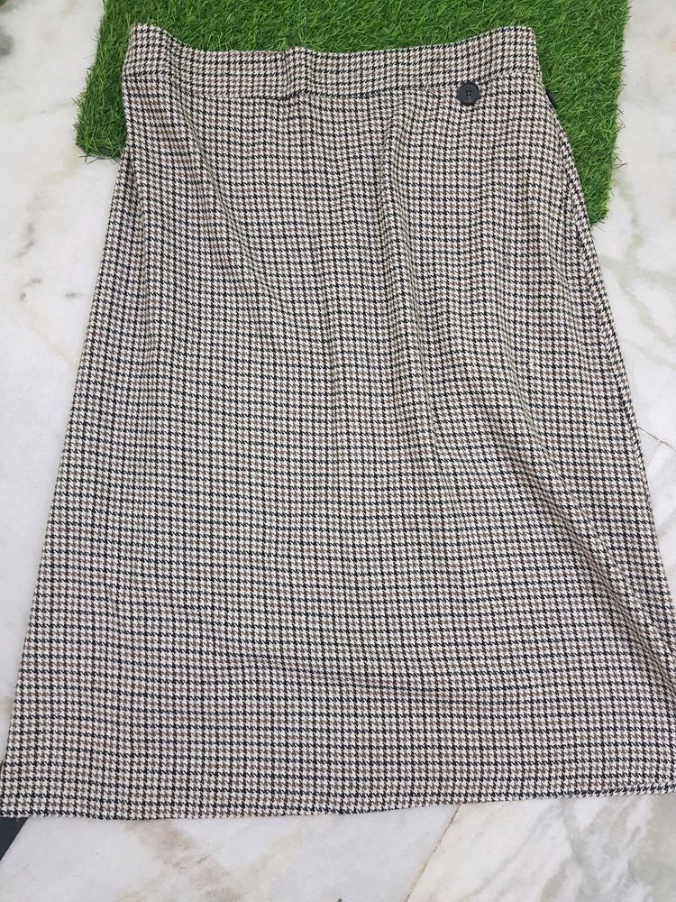 Checks Wool Long Imported Skirt