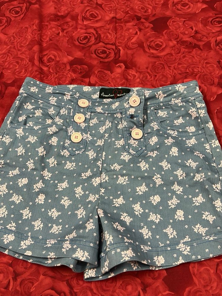 Floral High-Waisted American Eagle Shorts