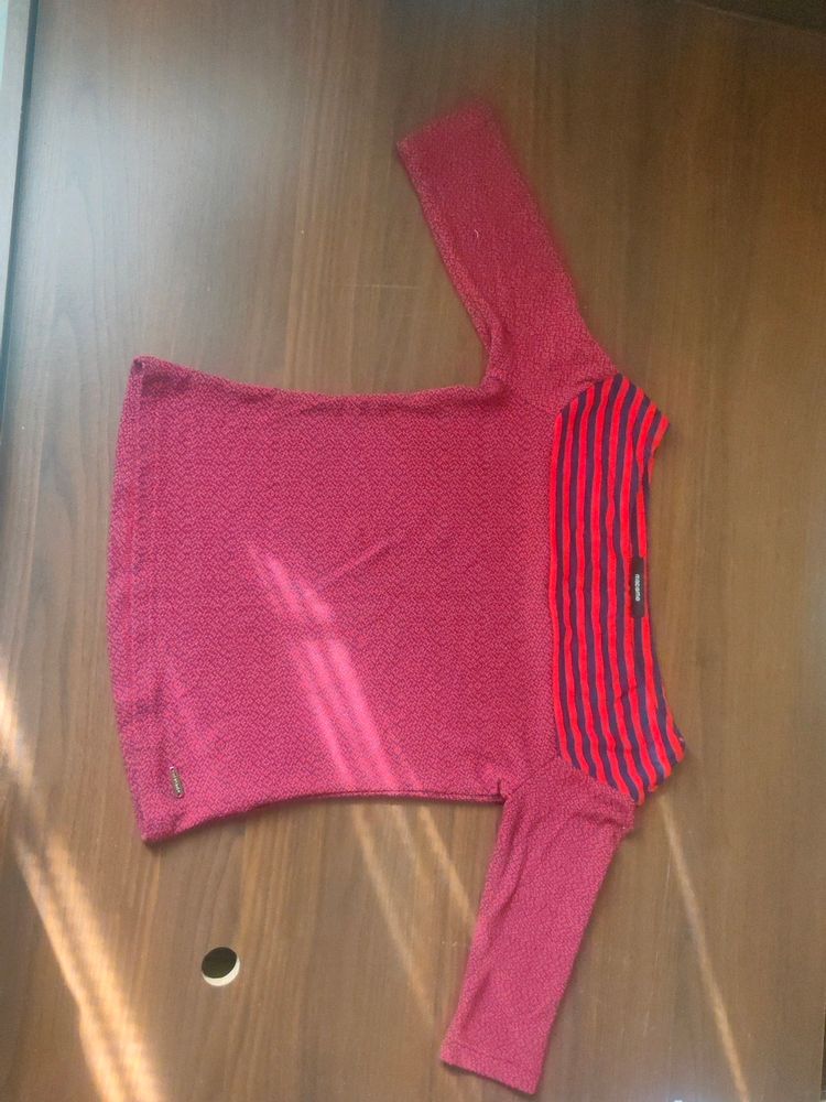 Madame Boat Neck Top Of S Size