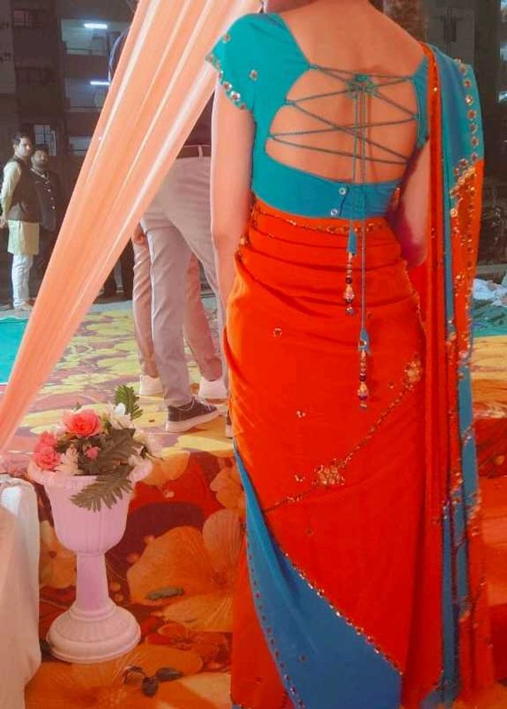 Very Beautiful Y2k Saree With Disigener Blouse