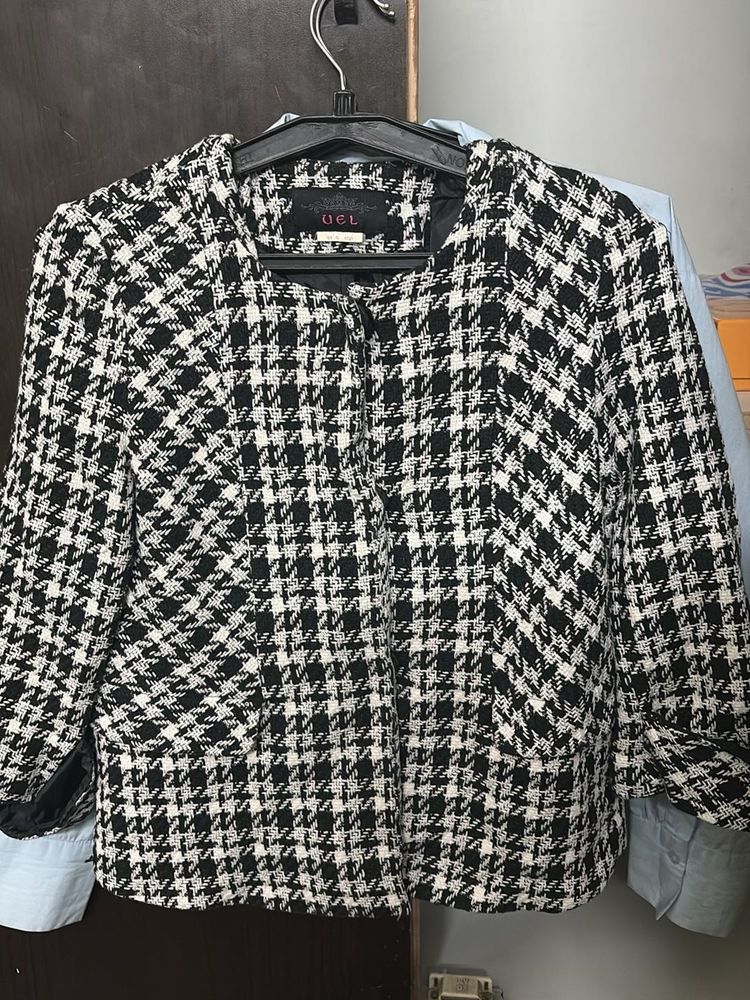 Houndstooth Cropped Jacket