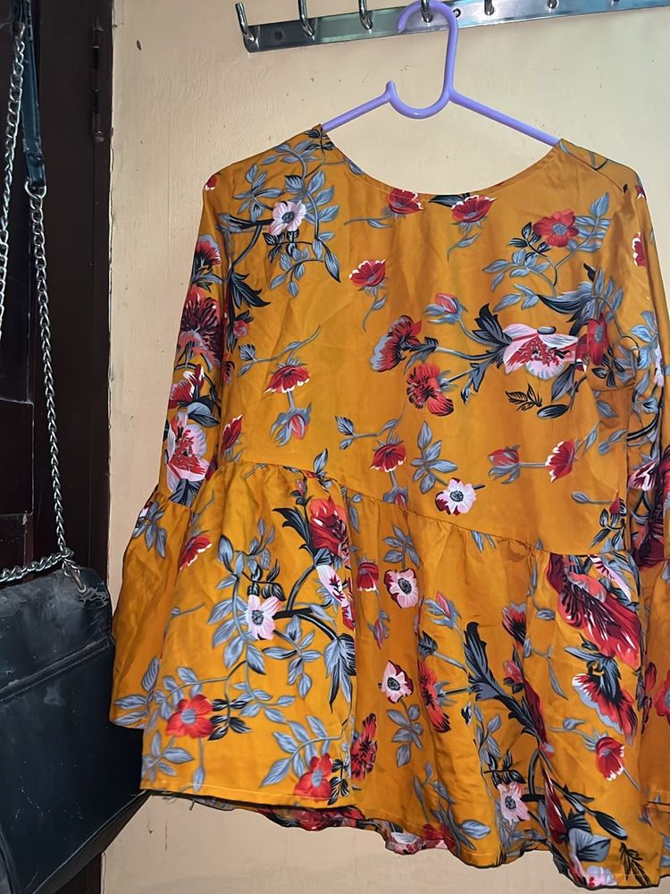 Floral Peplum Top