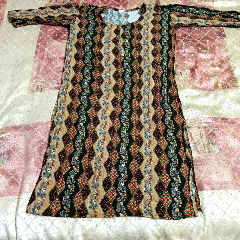 Vintage-Style Printed Cotton Kurti | Soft Stylish