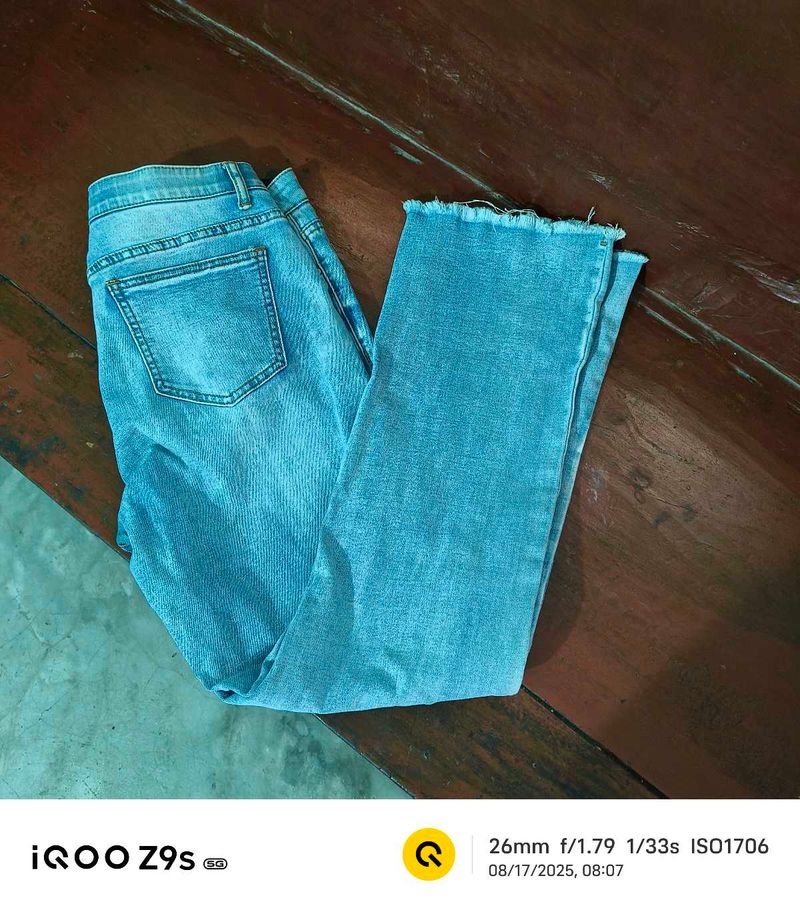 Light Wash  Jeans