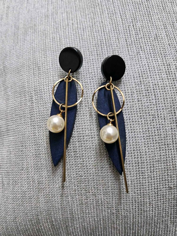 Blue Long Golden Earrings