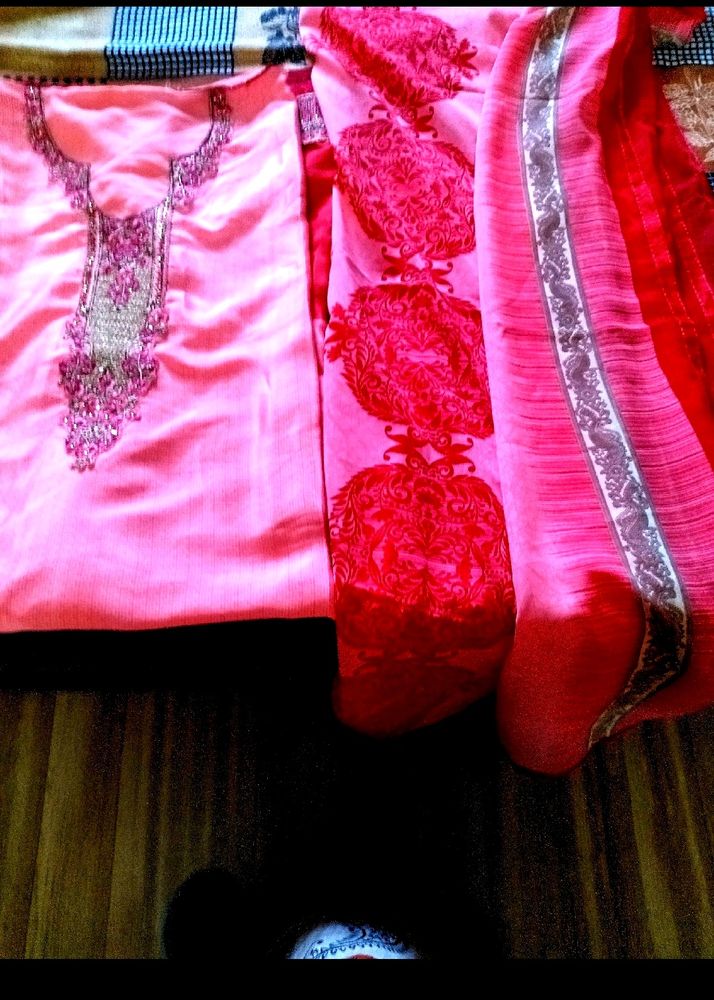 Kurti With Dupatta