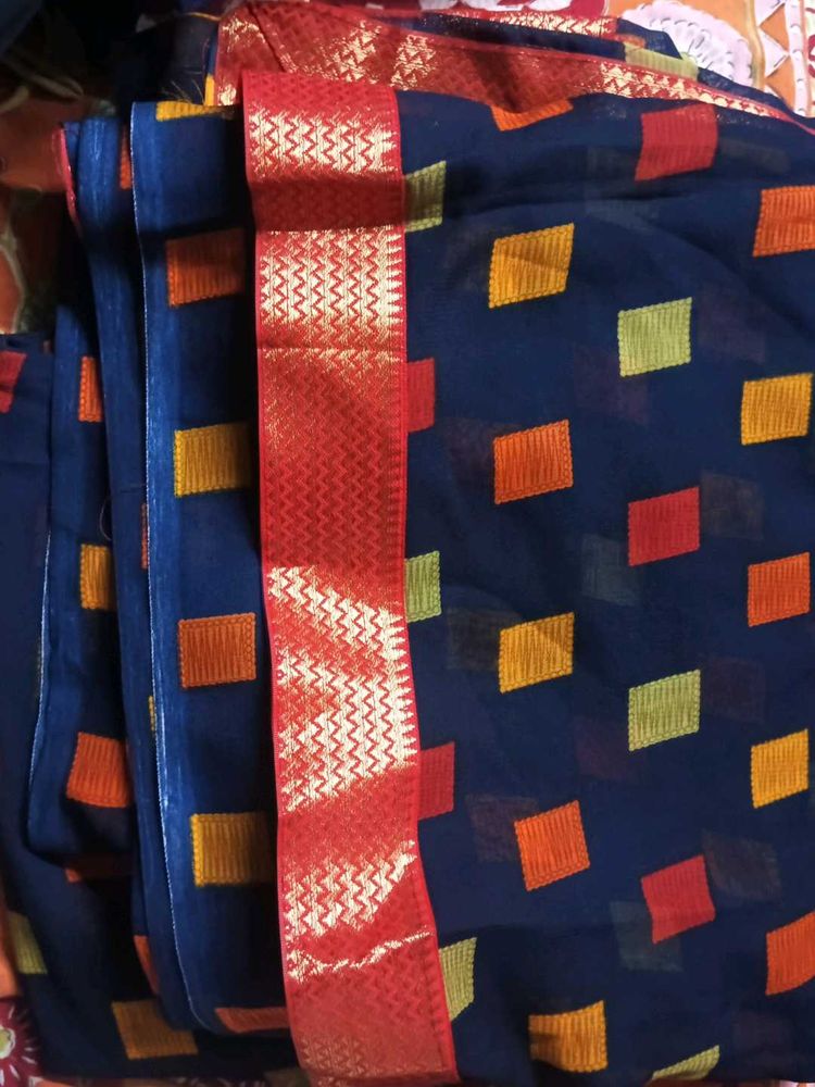 Elegant Blue Patterned Saree