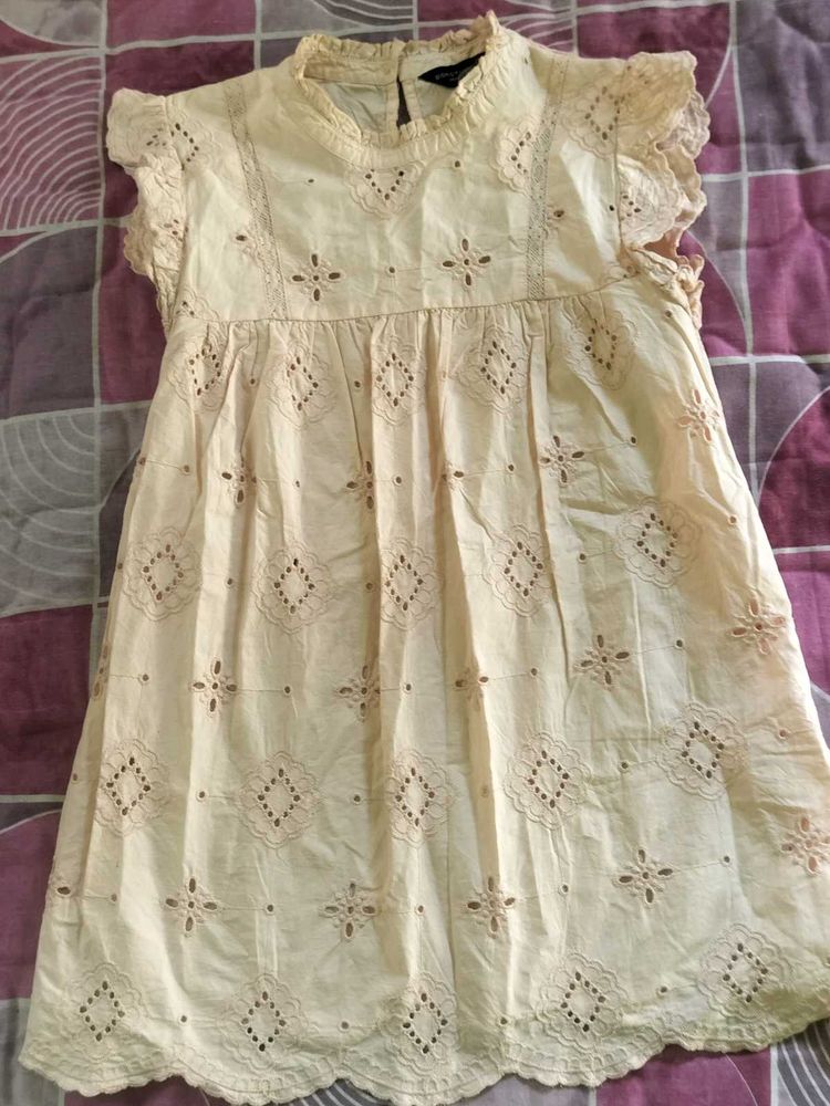 Cute chikenkarry peach colour top