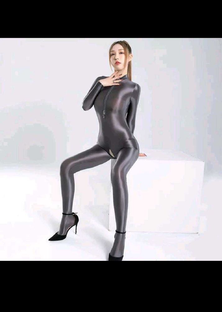 Sleek Jumpsuit Please Read Description