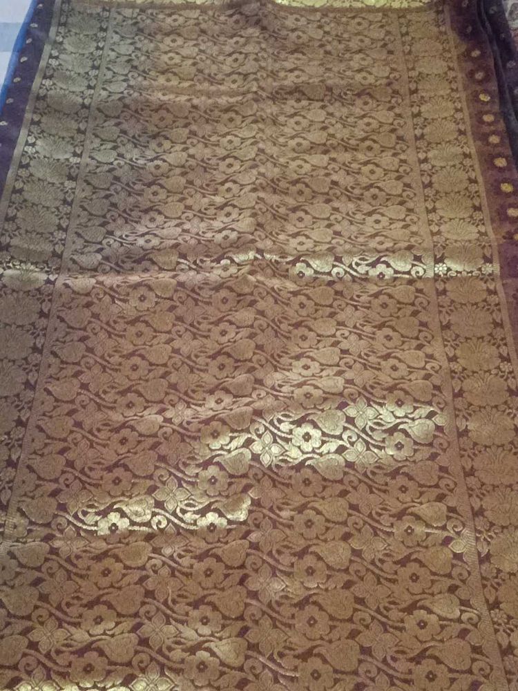 Beautiful Brown &amp; Gold Sari