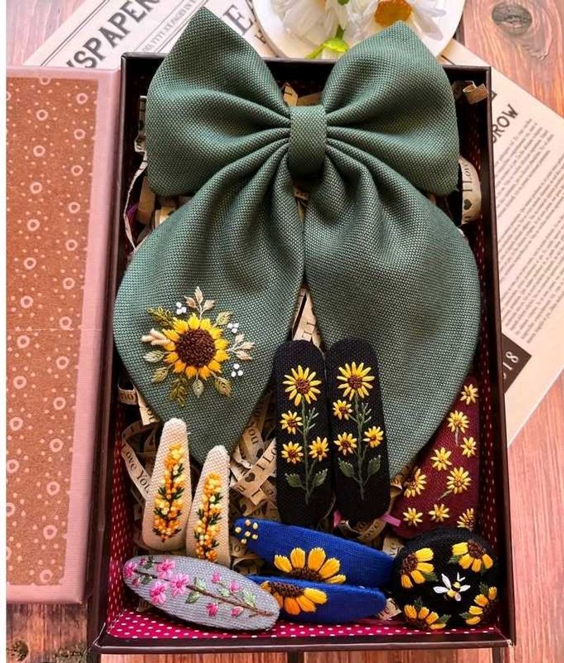 Sunflower Embroidered Hair Clip Set